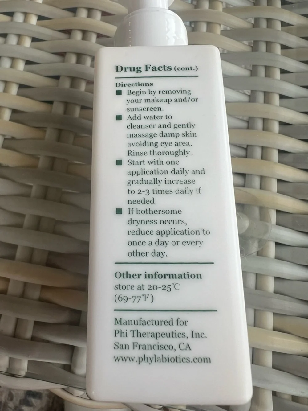 Phyla Phresh Gentle Purifying Cleans€r
